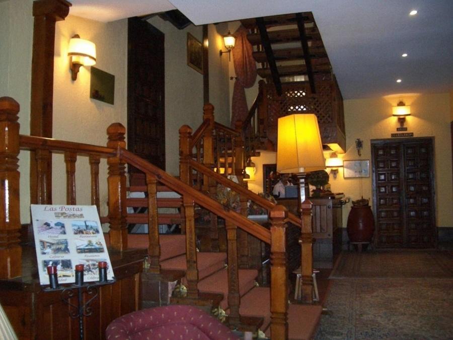 Hotel Rural Las Postas นาวาเซร์ราดา ภายนอก รูปภาพ